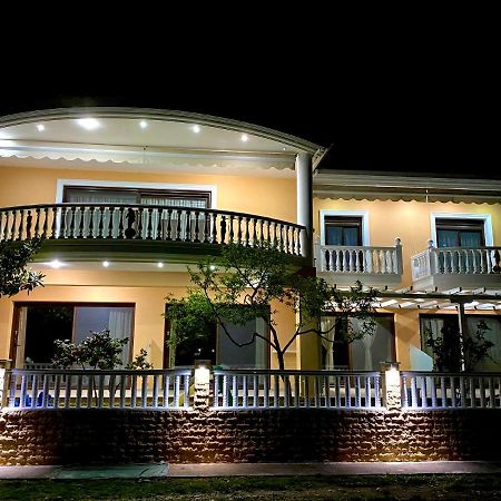 Thea Apartments สกาลา มาริออน ภายนอก รูปภาพ