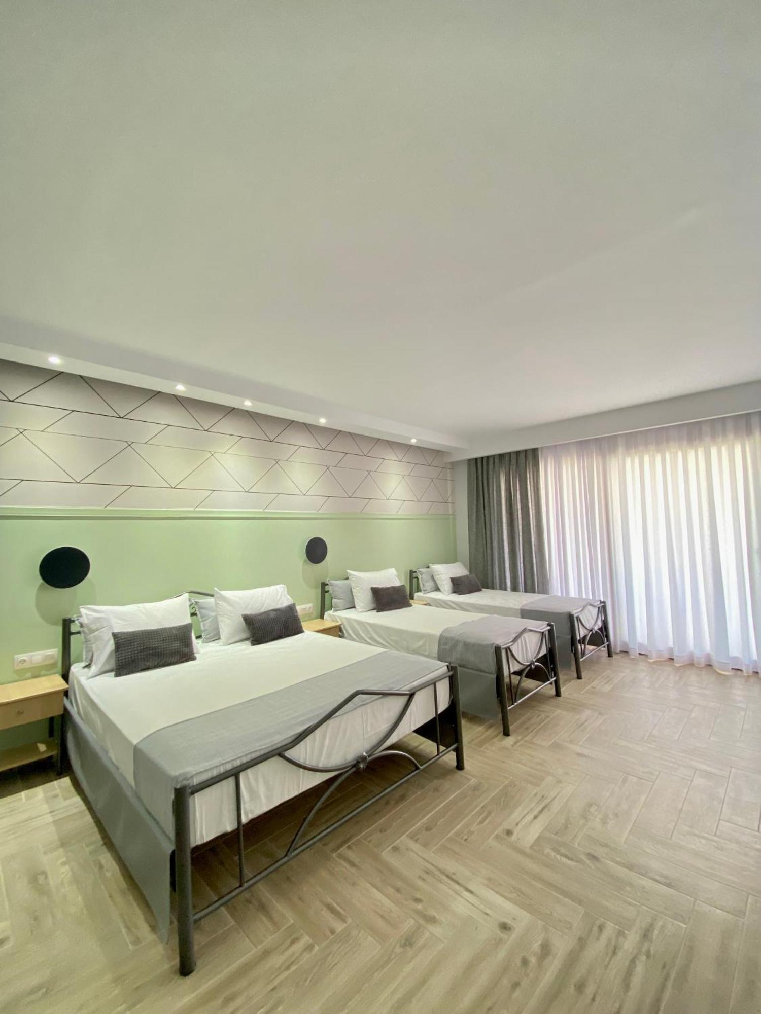 Thea Apartments สกาลา มาริออน ภายนอก รูปภาพ