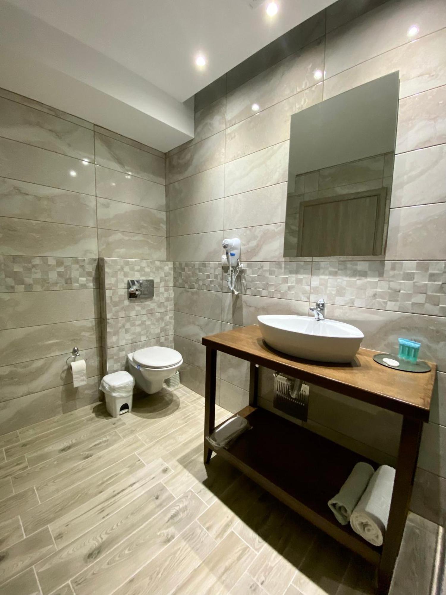 Thea Apartments สกาลา มาริออน ภายนอก รูปภาพ