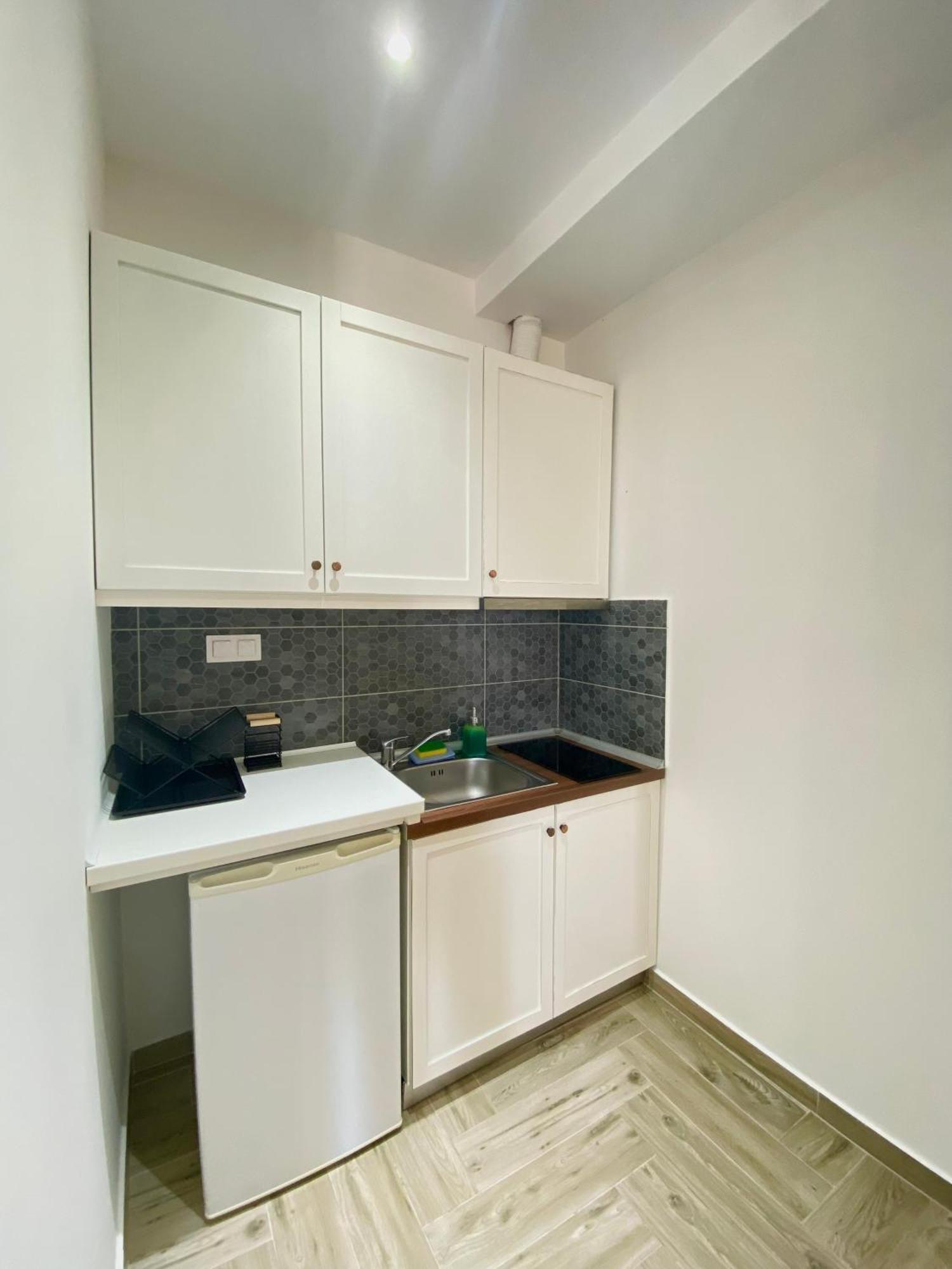 Thea Apartments สกาลา มาริออน ภายนอก รูปภาพ