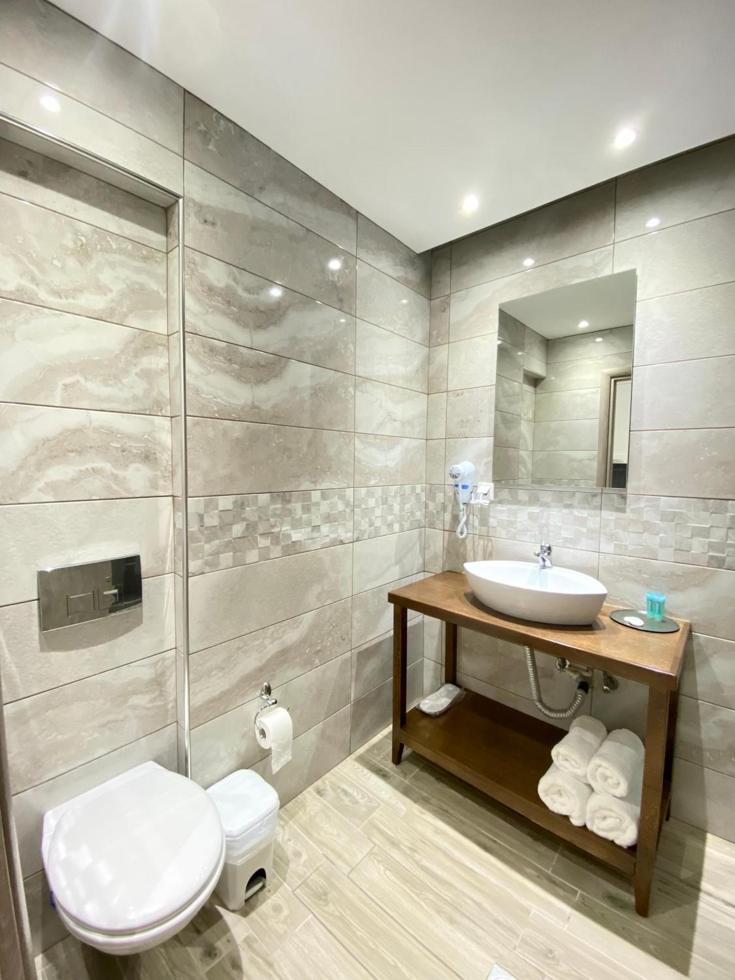 Thea Apartments สกาลา มาริออน ภายนอก รูปภาพ